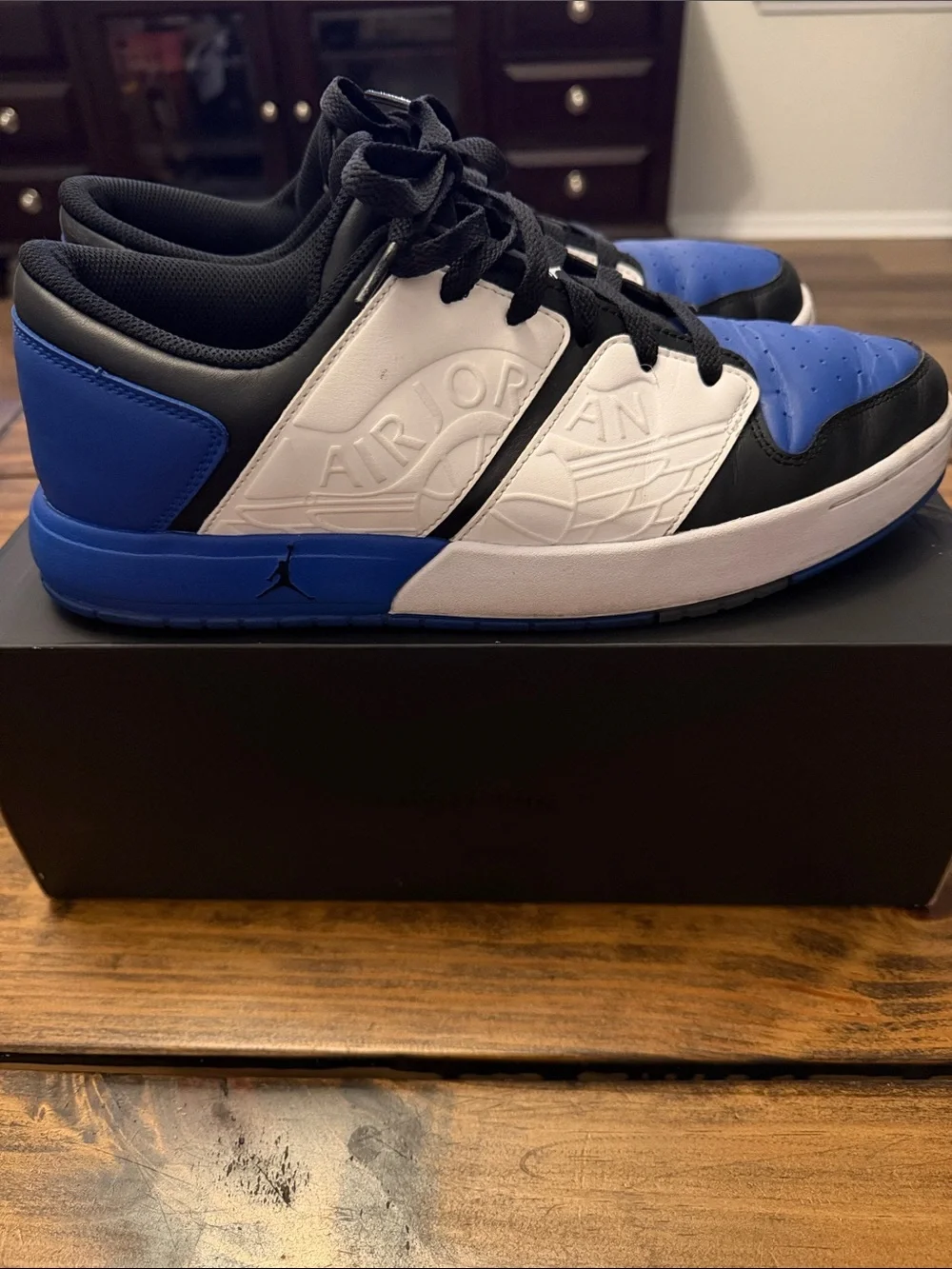 Jordan NU Retro 1 Low. Sz. 11.5